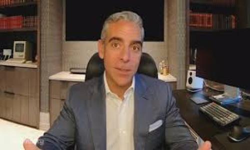 TP钱包对用户而言是一个数字资产管理工具，它广泛用于管理各种加密货币、NFT及其他区块链资产。TP钱包属于“多链钱包”的一种，也就是说，它支持多种区块链网络。常见的链如以太坊（Ethereum）、波场（Tron）、币安智能链（BSC）等等。它通过链接不同的区块链来帮助用户在各种网络中进行资产的管理、交易和互动。

具体来说，TP钱包的工作机制依托于以下几个方面：

1. **多链支持**：TP钱包的特性使得用户可以在同一个钱包中存储和管理不同网络上的数字资产，解决了用户需要在多个钱包间切换的烦恼。

2. **用户友好界面**：钱包界面友好，便于用户操作，即使是刚涉足数字货币的用户也能轻易上手。

3. **安全性**：TP钱包在设计上注重用户资产的安全，通过私钥加密等技术措施，保障用户的数字资产不被盗取。

4. **社区互动**：大多数数字资产钱包都鼓励用户参与社区建设，TP钱包也不例外，用户可以通过参与社区活动来获取额外的奖励。

如果您有更多关于TP钱包或加密货币的问题，请随时问我，我会尽力提供更详细的信息和解答。